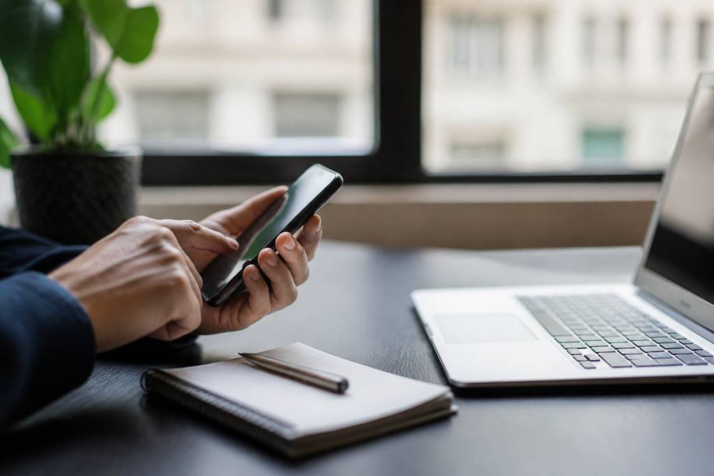 Envoi de sms groupé : bonnes pratiques pour une campagne efficace et conforme